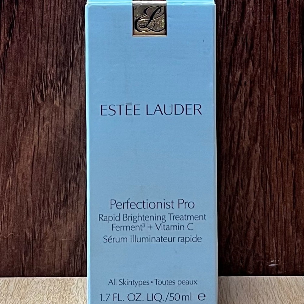 Estée Lauder Perfectionist Pro Brightening Treatment